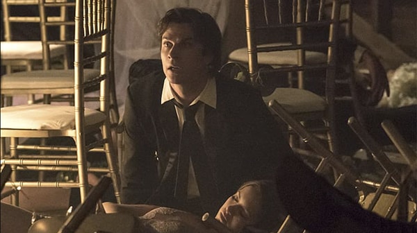 damon-elena-the-vampire-diaries-serie