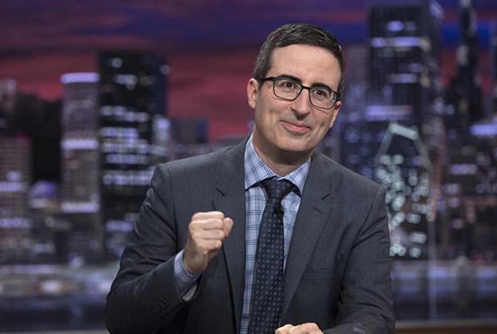 Last Week Tonight, entretien avec John Oliver : « Quand les pays me demandent d’évoquer leurs élections, c’est pour partager leur douleur »
