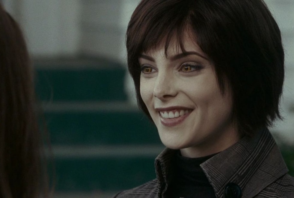 Twilight : bientôt une adaptation série ? Ashley Greene (Alice Cullen) est pour