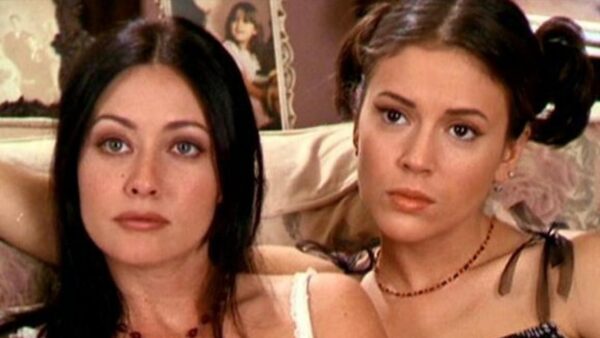 alyssa-milano-shannen-doherty-charmed-min