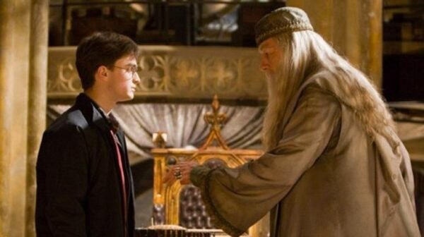 bureau-dumbledore_harry-potter