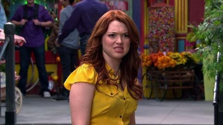 Jennifer Stone dans Les sorciers de Waverly Place