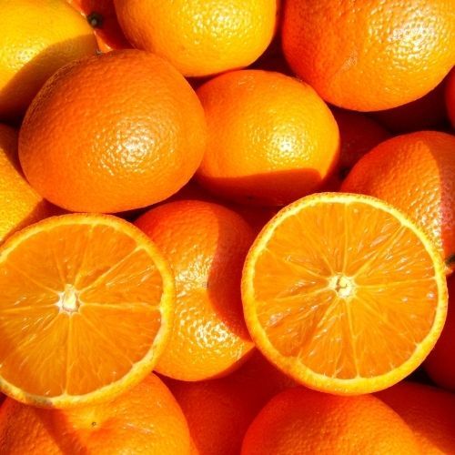 Une orange