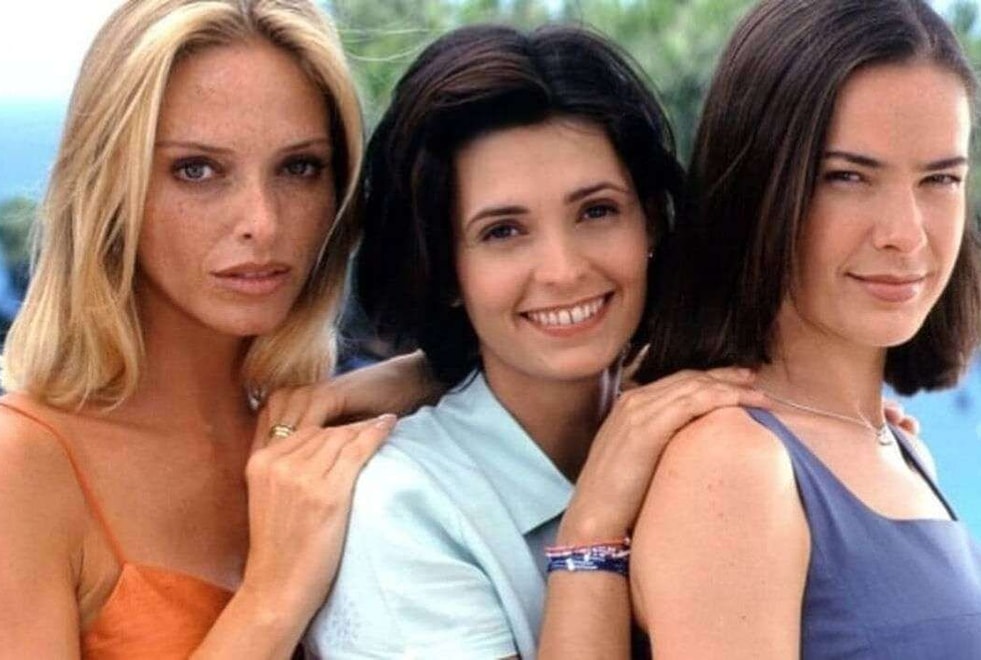 Sous le soleil : Adeline Blondieau et Tonya Kinzinger critiquent la production qui a voulu les remplacer par des actrices plus jeunes