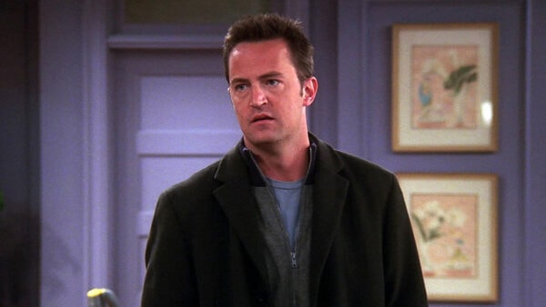 chandler-friends-saison-10-cheveux