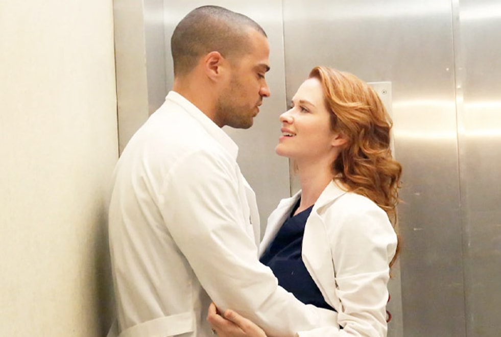 Grey’s Anatomy : Jackson et April sont-ils de nouveau ensemble à la fin de la saison 18 ? On a la réponse
