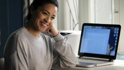 &#038;H et Serieously dévoilent le nom de la gagnante du concours d’écriture 2022
