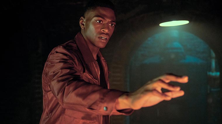 justin-cornwell-marcus-hargreeves-the-umbrella-academy-saison-3-netflix