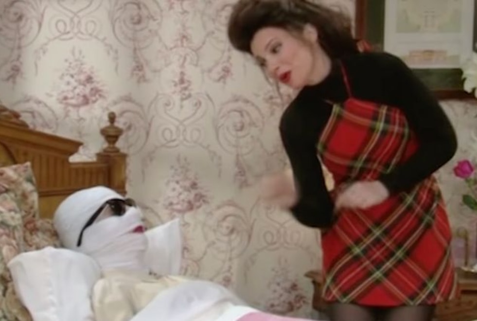 Une Nounou D’Enfer : Cher joue-t-elle son rôle dans la saison 2 ?