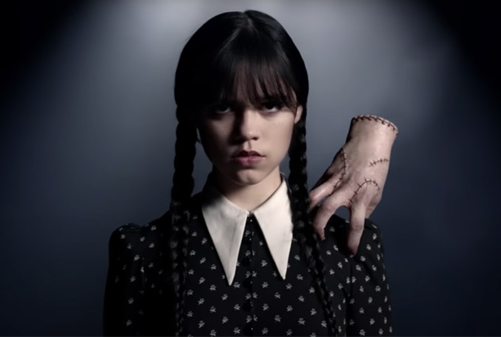 Mercredi : la première série de Tim Burton sur Netflix se révèle enfin