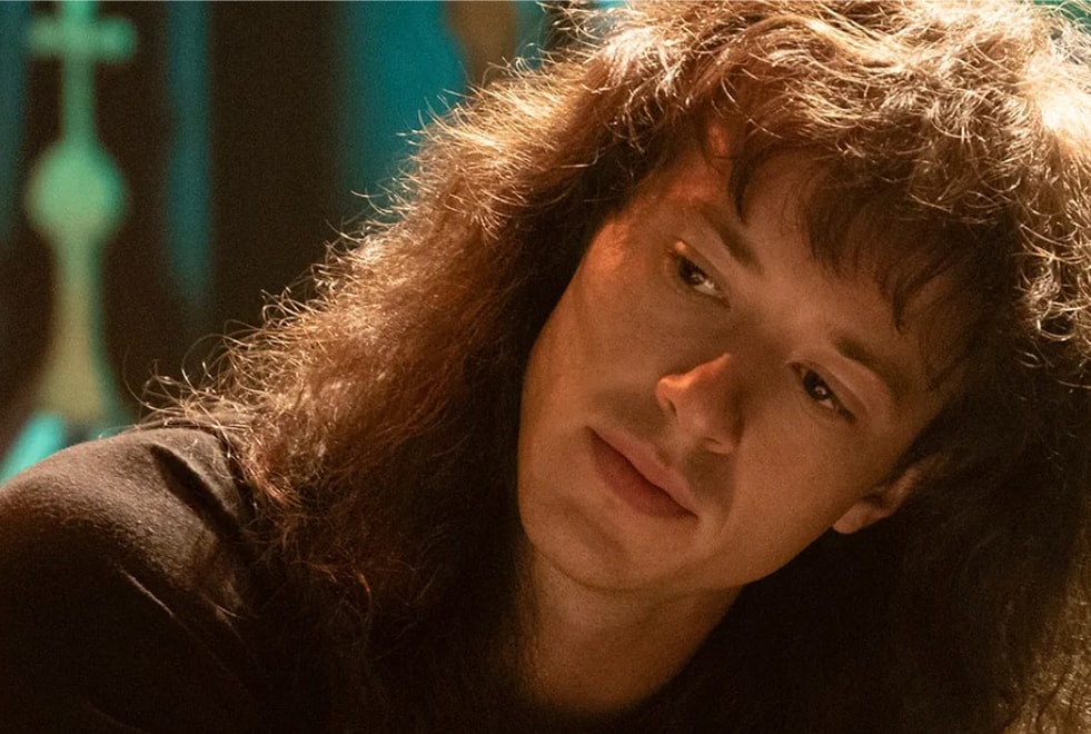 Stranger Things : Joseph Quinn fond en larmes après la déclaration d’une fan à une convention (Vidéo)