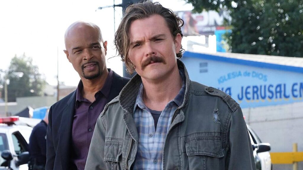 Clayne Crawford et Damon Wayans dans L'Arme Fatale.