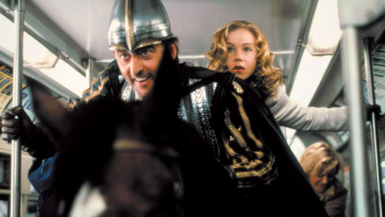 Les Visiteurs en Amérique : où avez-vous déjà vu l'actrice qui joue Rosaline ?
