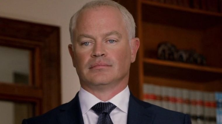 L'acteur Sean Cahill dans la série Suits