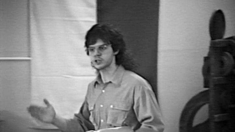 david-koresh-evan-peters