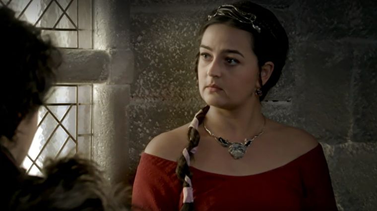 guenievre-kaamelott-ceinture-de-chastete