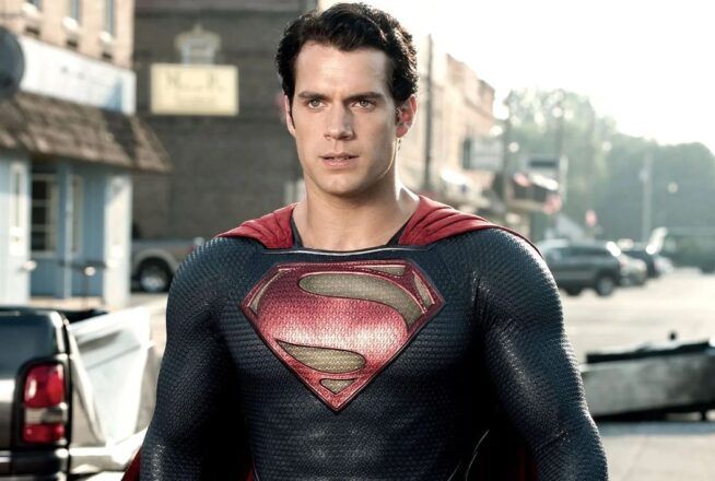 Henry Cavill reprend officiellement son rôle de Superman au cinéma