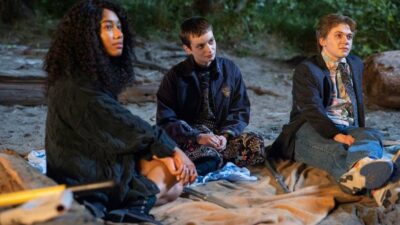 Le Silence De L'eau Y Aura-t-il Une Saison 3 Ryan Reynolds et Will Ferrell embrassent la magie de Noël dans le