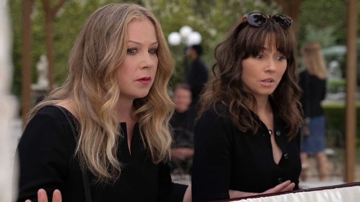 Dead To Me : Netflix dévoile la bande-annonce de la saison 3