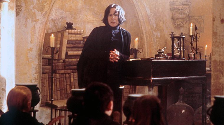 Severus Rogue, incarné par Alan Rickman, dans la saga Harry Potter