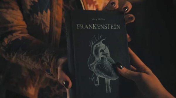 mercredi-netflix-frankenstein