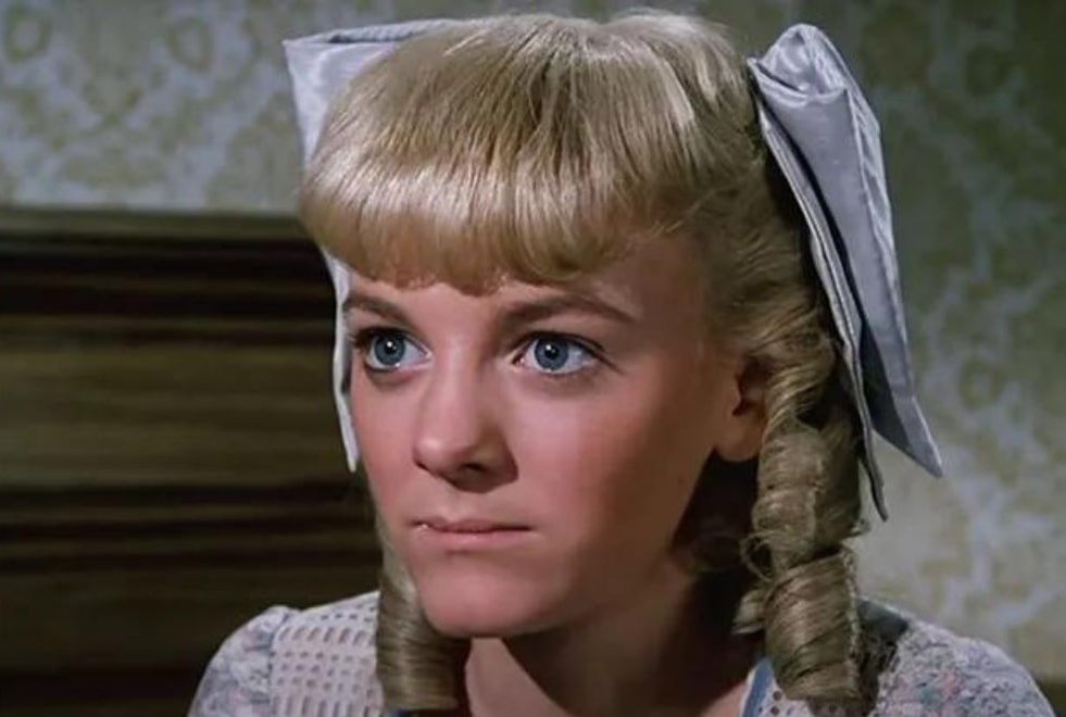 La Petite Maison dans la Prairie : « C’était un de ces moments très gênants », Alison Arngrim se confie sur cette intrigue qui ne pourrait pas être diffusée aujourd’hui