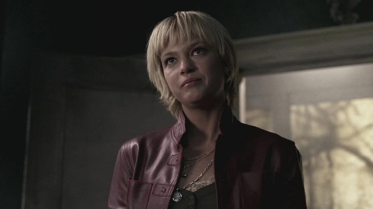 Supernatural : l'actrice qui incarnait Meg Masters (Nicki Aycox) est décédée à l'âge de 47 ans
