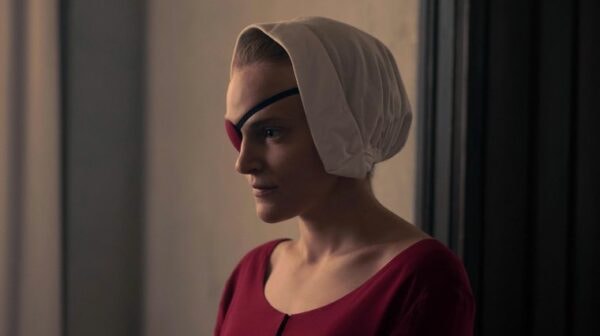 the-handmaids-tale-4