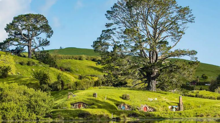1-maison-hobbit-airbnb