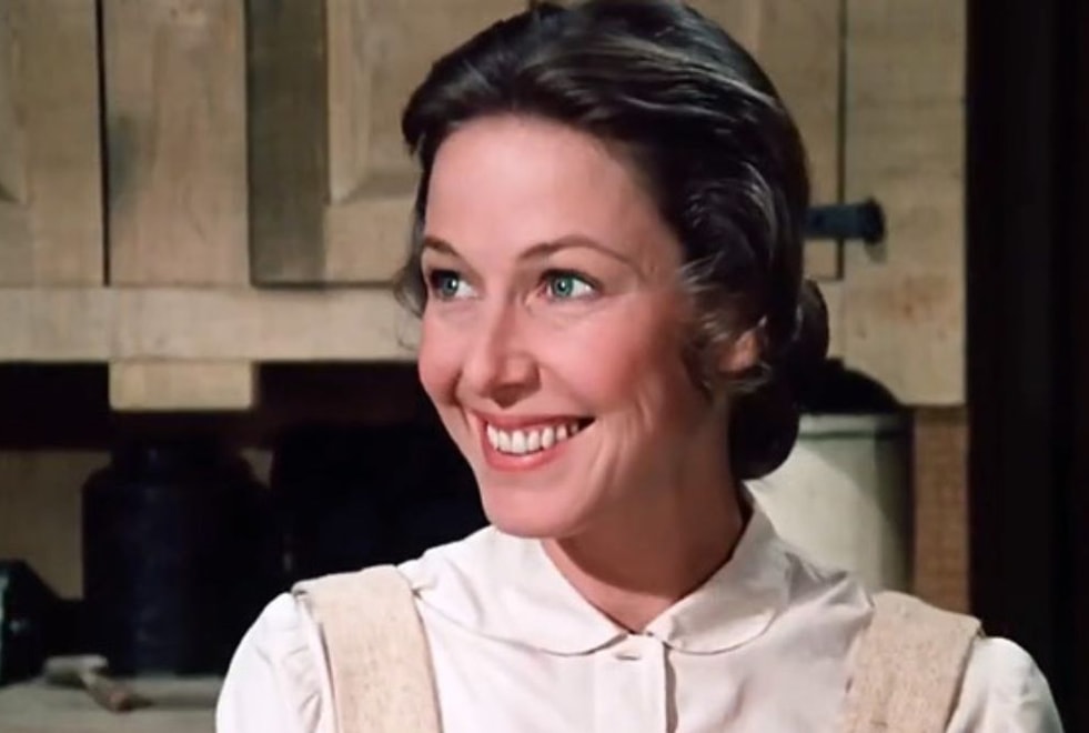 La Petite Maison dans la Prairie : « Il était incroyablement attirant… », Karen Grassle (Caroline Ingalls) révèle avoir eu une aventure avec un acteur de la série