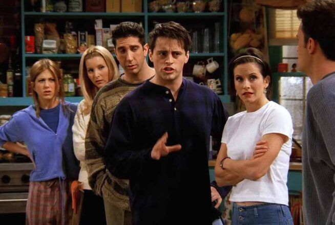 Friends : avez-vous remarqué cet acteur qui joue quatre rôles dans la série ?