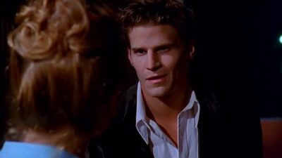 Buffy contre les vampires : David Boreanaz se confie sur sa rencontre avec Sarah Michelle Gellar