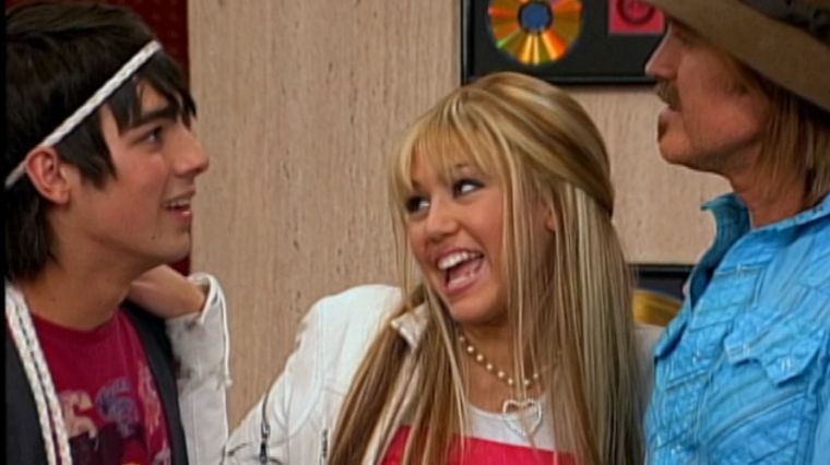 hannah montana, jonas brothers