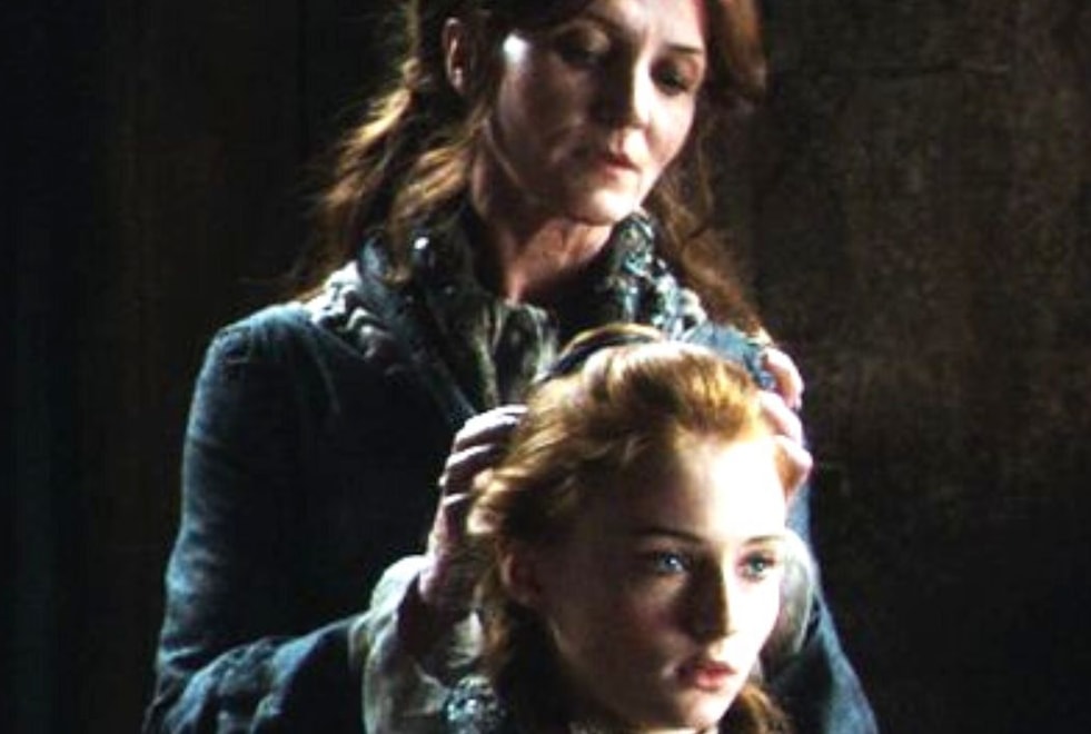 Games of Thrones : Sophie Turner (Sansa) confie qu’elle n’avait plus le droit de se laver les cheveux