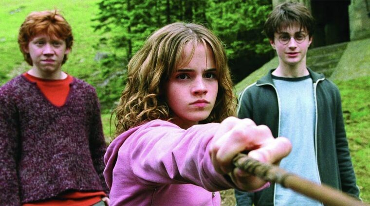 Hermione te bat...