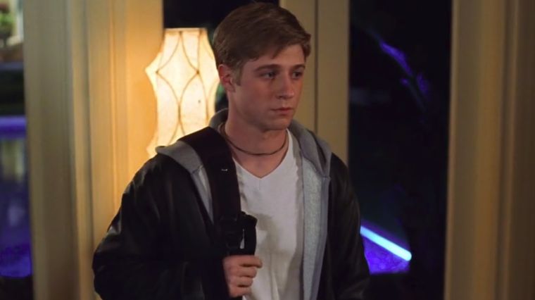 ryan atwood, newport beach