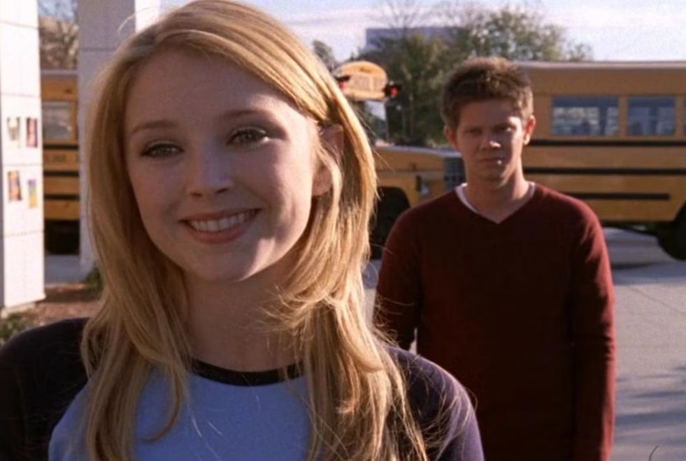 Les Frères Scott : Elisabeth Harnois (Shelly) se confie sur le comportement inapproprié du créateur de la série