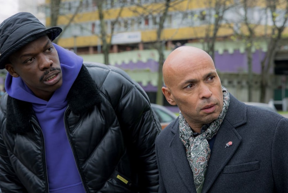 En place : y aura-t-il une saison 2 à la série de Jean-Pascal Zadi ?