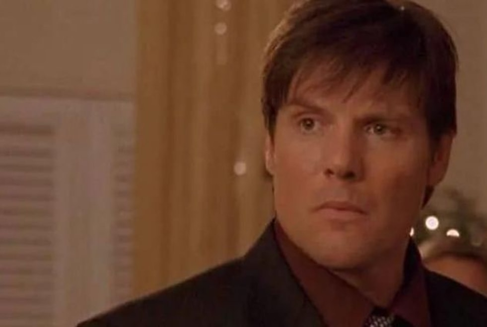 Les Frères Scott : Paul Johansson (Dan) attaqué par une fan qui détestait son perso