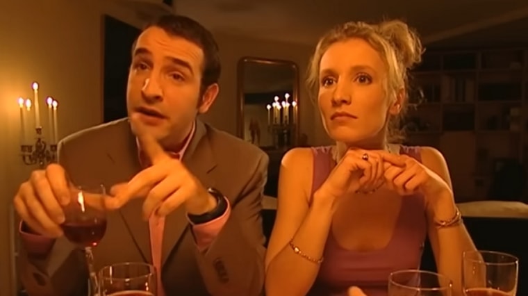 Jean Dujardin et Alexandra Lamy dans un gars une fille.