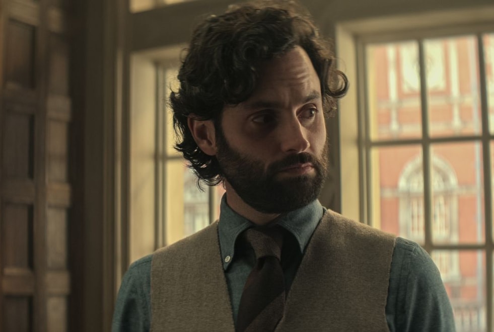 YOU : Penn Badgley a réclamé moins de scènes de sexe dans la saison 4