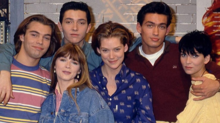 Quiz : t'as grandi avec Hélène et les Garçons si tu arrives à nommer ces 5 personnages