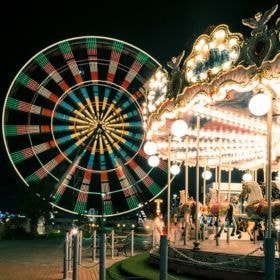 S’amuser dans un parc d’attractions