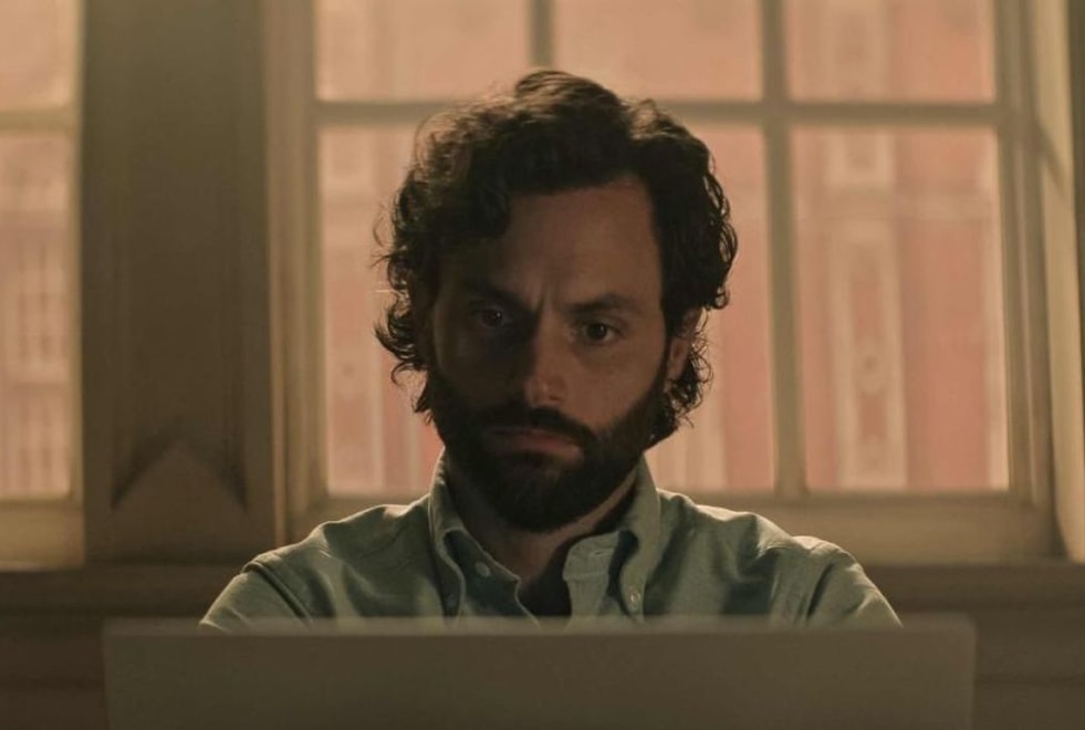 YOU : cette scène de la saison 1 a-t-elle prédit le twist sur Joe dans la saison 4 ?