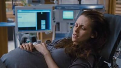 Twilight 4 : aviez-vous remarqué cette poupée à la place de Kristen Stewart