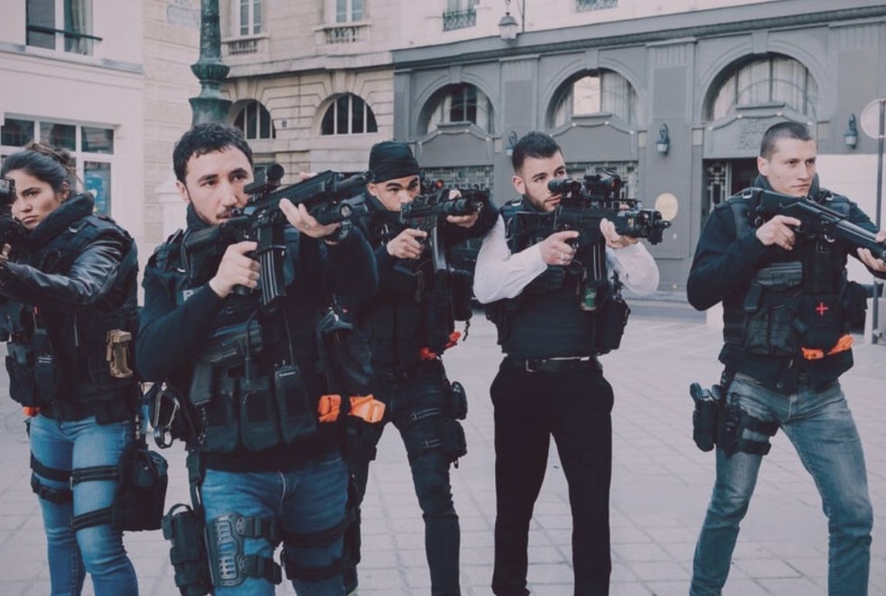 B.R.I : l’incroyable préparation des acteurs pour la série