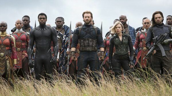 black-panther-captain-america-black-widow-et-bicky-barnes-dans-le-film-marvel-avengers-infinity-war