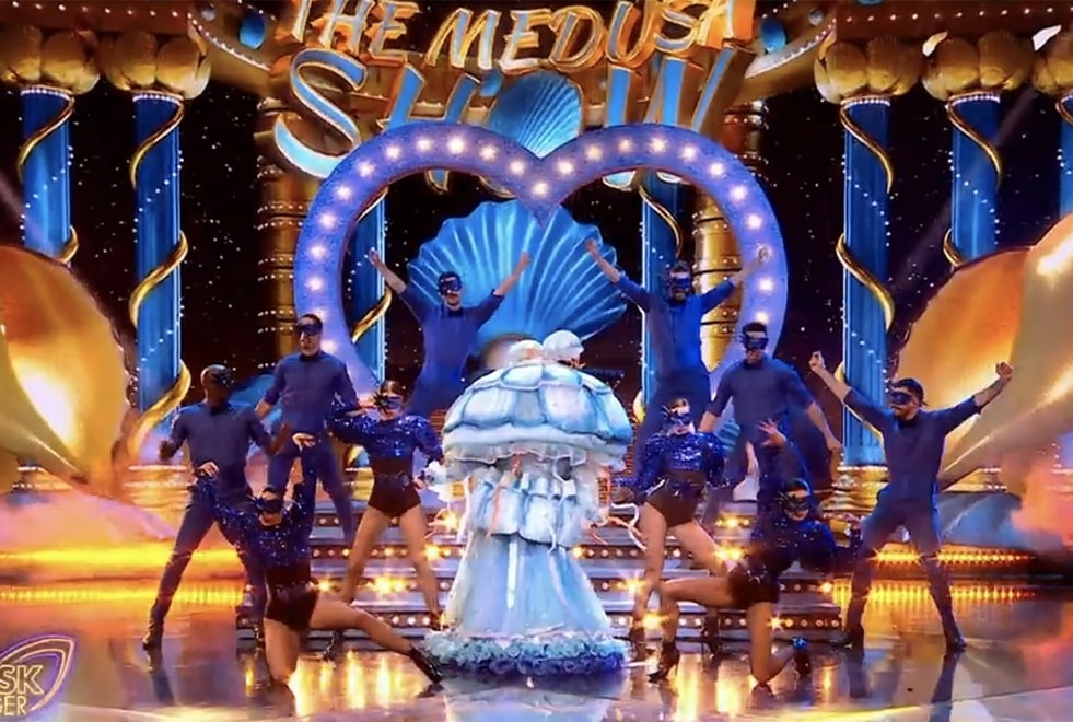 Sondage Mask Singer : qui se cache sous le costume de la Méduse ?