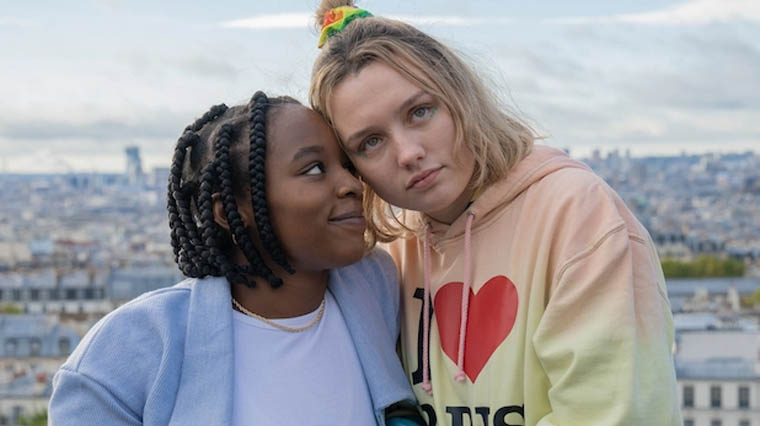 corrina-brown-et-kizzy-edgell-dans-les-roles-de-tara-et-darcy-dans-la-saison-2-de-heartstopper-sur-netflix