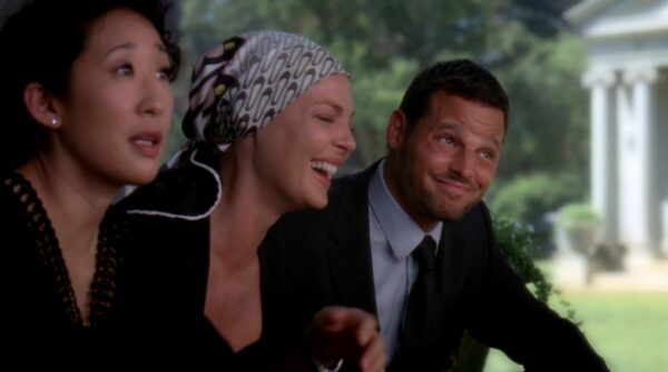 grey's anatomy, fou rire, enterrement de george, cristina yang, izzie stevens, alex karev, série